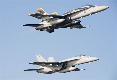 f 18 super hornet vs f 16|f 18 super hornet weapons.